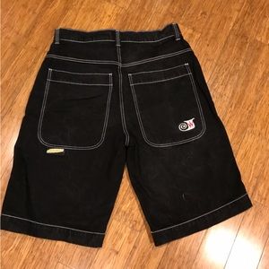 Size: 36 JNCOs jorts black w white stitching